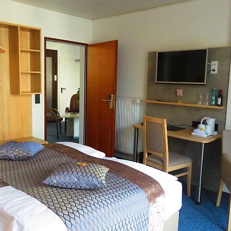 Hotel Am Sonnenhang カッセル エクステリア 写真